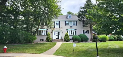 19 Revere Ct #2411, Ramapo, NY 10901