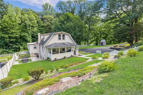 41 Dogwood Rd, Cortlandt, NY 10567