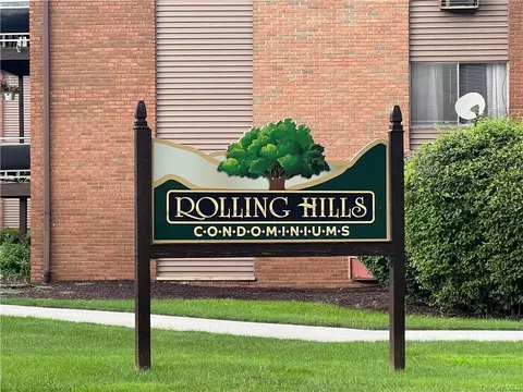 30 Peddler Hill Rd #3001, Chester, NY 10918