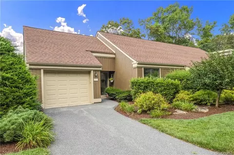 610 Heritage Hls #A, Somers, NY 10589