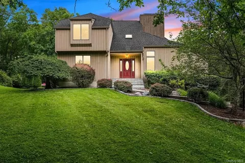 360 Saw Mill River Rd, Yorktown, NY 10598