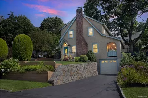 165 Grant Ave, White Plains, NY 10604