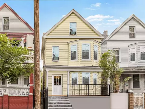 2664 Briggs Ave, New York, NY 10458