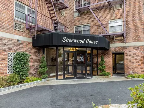 20 Secor Pl #4N, Yonkers, NY 10704