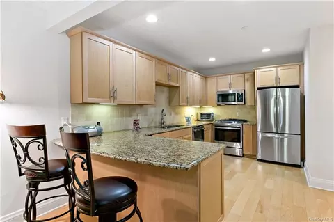 602 Trump Park, Yorktown, NY 10588