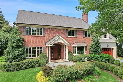 19 Cushman Rd, Scarsdale, NY 10583