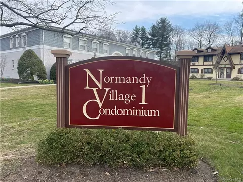 15 Normandy Vlg #1, Clarkstown, NY 10954