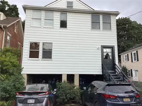 26 N Eckar St, Greenburgh, NY 10533