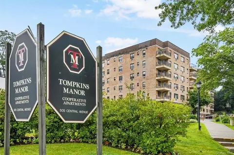 505 Central Ave #614, White Plains, NY 10606