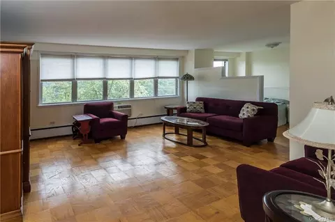 615 Palmer Rd #508, Yonkers, NY 10701