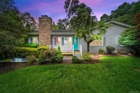31 Eagle St, Ramapo, NY 10977