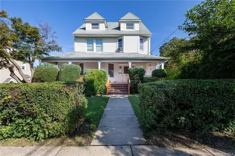 239 Elm St, New Rochelle, NY 10805