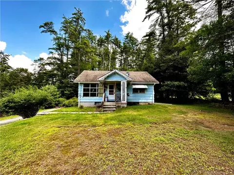 30 Beaver Brook Rd, Highland, NY 12792