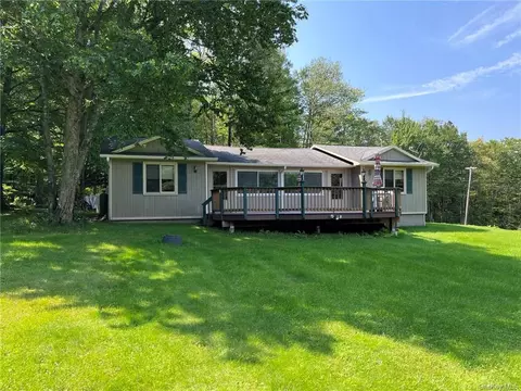 19 Killian Rd, Rockland, NY 12776
