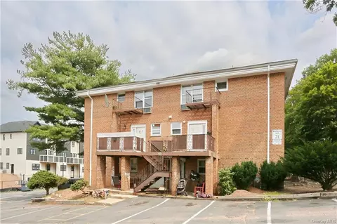 217 Kearsing Pkwy #B, Ramapo, NY 10952