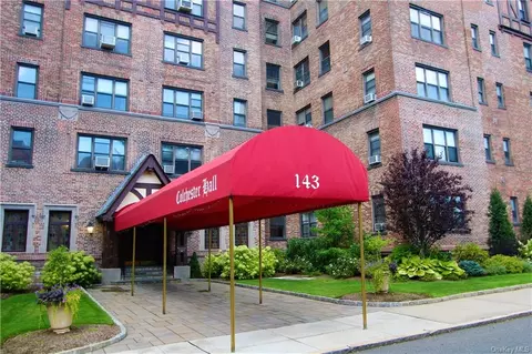 143 Garth Ave #1P, Eastchester, NY 10583