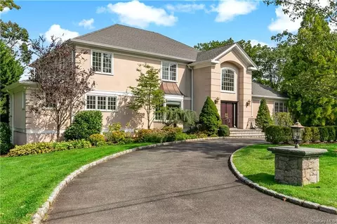 58 Franklin Rd, Scarsdale, NY 10583
