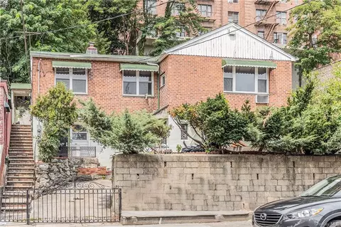 3655 Irwin Ave, Bronx, NY 10463