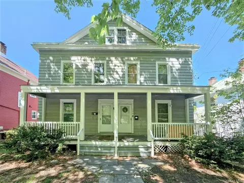 190 N Clinton St, Poughkeepsie, NY 12601
