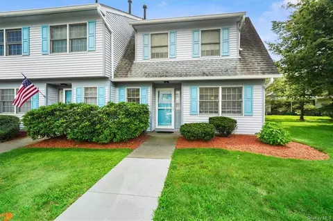 12 Summer Set Dr, Montgomery, NY 12549