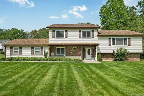 5 Presidential Way, East Fishkill, NY 12533
