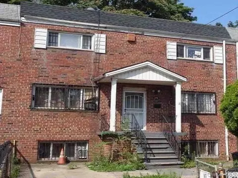 672 Van Siclen Ave, Brooklyn, NY 11207