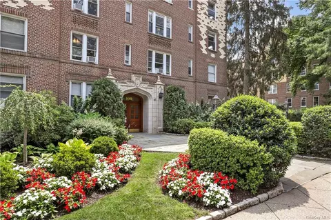 1440 Midland Ave #3B, Yonkers, NY 10708