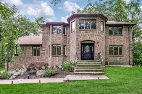 315 Quaker Rd, Ramapo, NY 10970