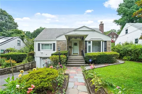47 Travers Ave, Yonkers, NY 10705