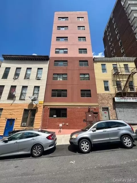 19 E 204th St, Bronx, NY 10468 photo 1