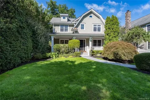 12 Vale Pl, Rye, NY 10580