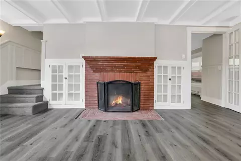 117 N Riverside Ave, Cortlandt, NY 10520