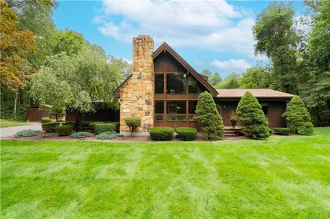 113 Stonykill Rd, Wappinger, NY 12590