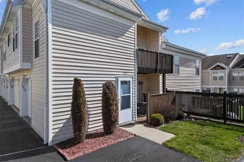 2902 Whispering Hls, Chester, NY 10918