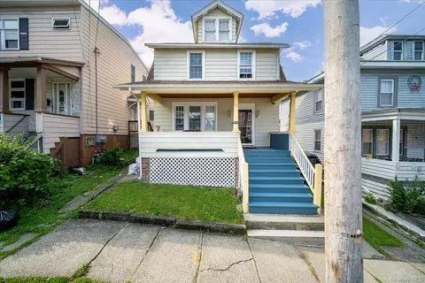 391 1st St, Newburgh, NY 12550