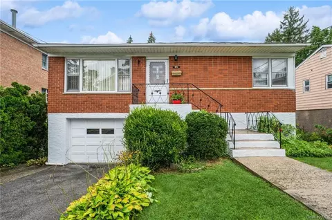 65 Normandy Rd, Yonkers, NY 10701