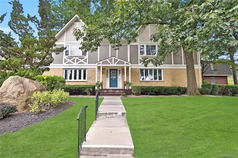 64 Bon Aire Cir #P2, Ramapo, NY 10901