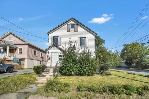 22 Liberty St, Thompson, NY 12701