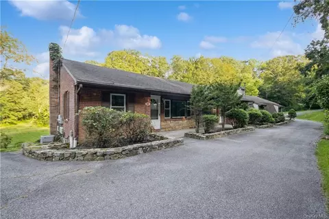 42 Whangtown Rd, Kent, NY 10512