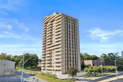 1523 Central Park Ave #18-D, Yonkers, NY 10710