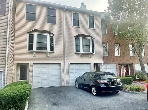 36 Washington Mews, Rye, NY 10573