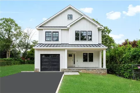 73 Sterling Ave, White Plains, NY 10606