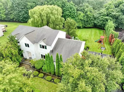 17 Olympia Ln, Ramapo, NY 10952