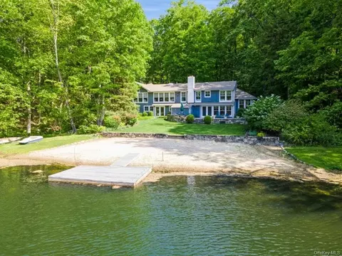 45 Windmill Rd, North Castle, NY 10504
