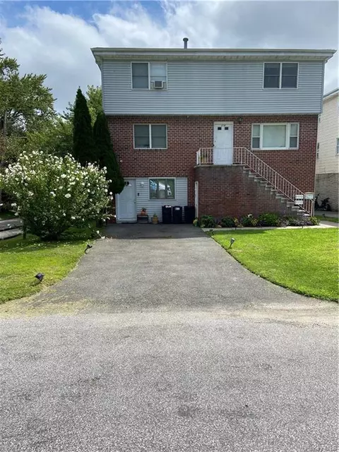 218 Etville Ave, Yonkers, NY 10703
