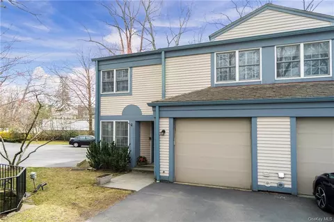 2030 Palmer Ave, Larchmont, NY 10538