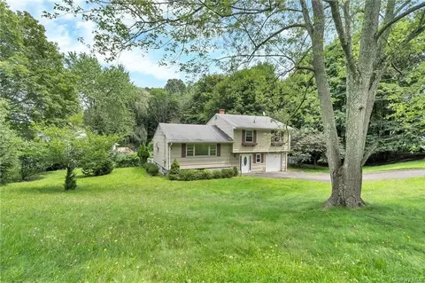 22 Brookside Ave, Ramapo, NY 10901