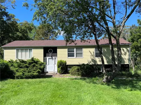71 Old Highland Tpke, Philipstown, NY 10524