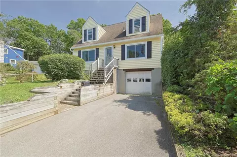 76 N Walnut St, Beacon, NY 12508