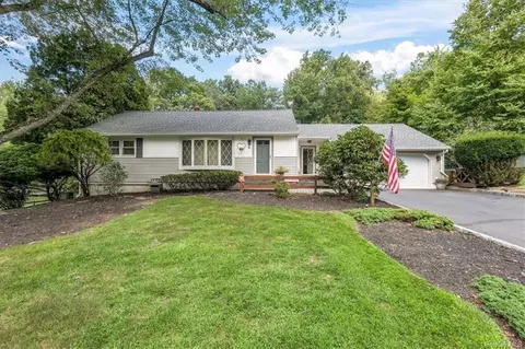 4 Samuel Rd, Ramapo, NY 10977